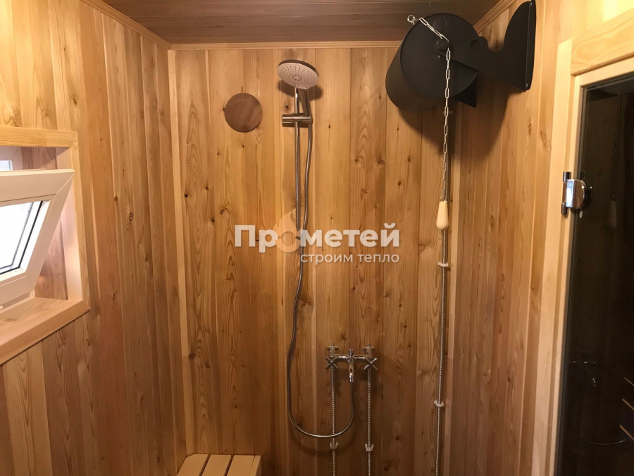 Каркасная баня 3x6 метров с террасой