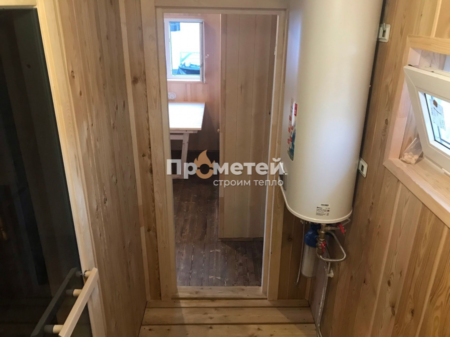 Каркасная баня 3x6 метров с террасой